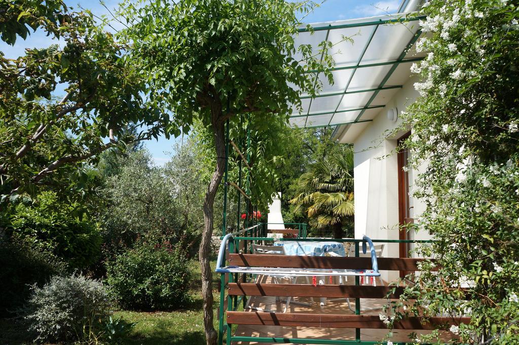 Studio And Apartment Nadia With Garden Poreč Zimmer foto